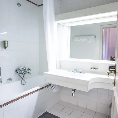 De L'europe Gastein Hotell 3*